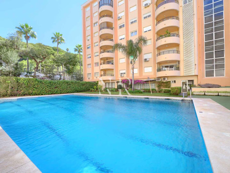 Flat in Ricardo Soriano very close to the beach for short term rent.