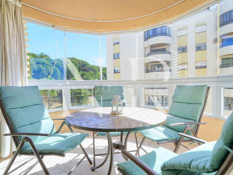 Flat in Ricardo Soriano very close to the beach for short term rent.