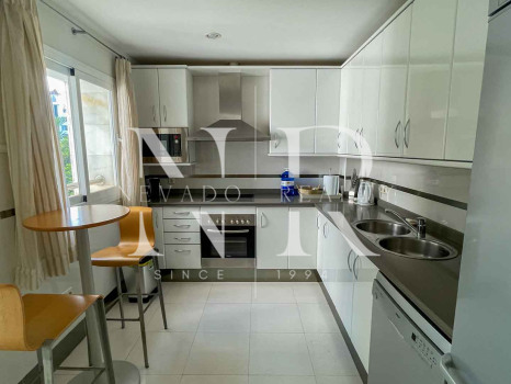 Apartment close to the beach for rent for short term.