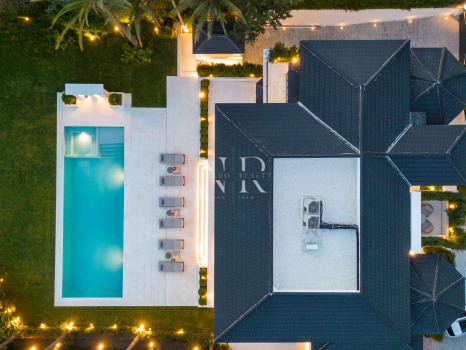 Villa in Urbanisation Sierra Blanca with panoramic sea views for sale