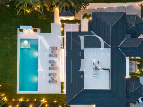 Villa in Urbanisation Sierra Blanca with panoramic sea views for sale