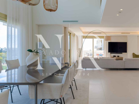 Penthouse à Golden Mile avec vue sur la mer à vendre