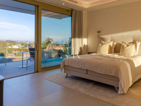Penthouse in Golden Mile with sea views for sale