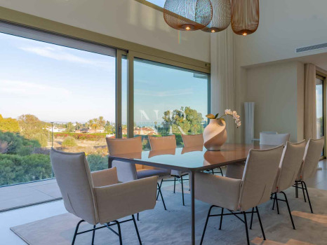 Penthouse in Golden Mile with sea views for sale