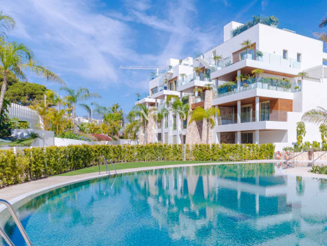 Penthouse in Golden Mile with sea views for sale