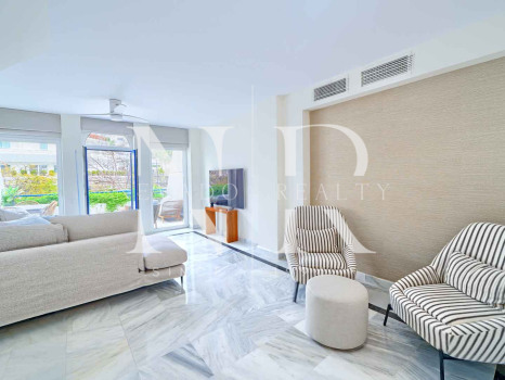 Apartamento en lado playa en Marbella centro a la venta