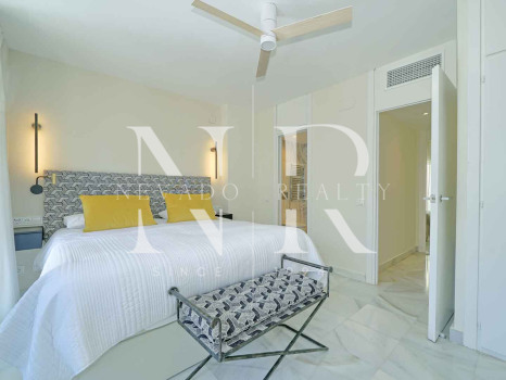 Apartamento en lado playa en Marbella centro a la venta