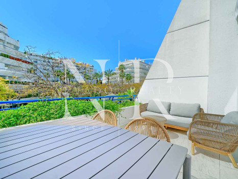 Apartamento en lado playa en Marbella centro a la venta
