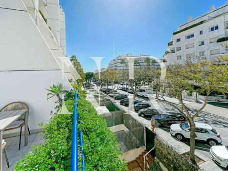 Apartamento en lado playa en Marbella centro a la venta