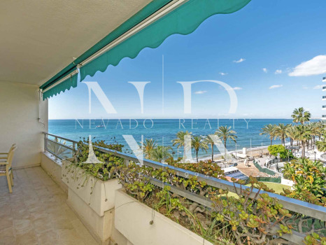 Apartment in Imperator building with sea views for sale