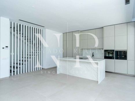 Villa en Marbella Centro a estrenar en venta