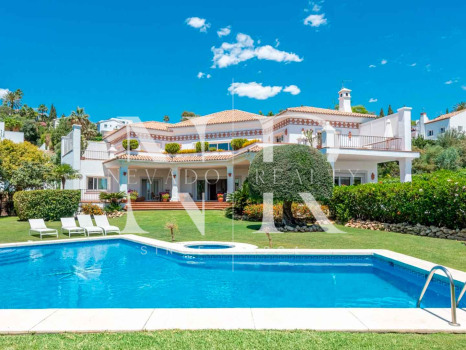 Villa en Paraiso Alto en venta, Benahavis