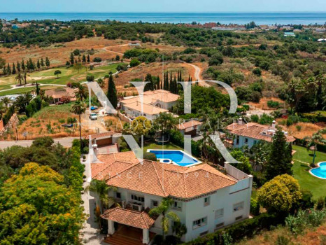 Villa en Paraiso Alto en venta, Benahavis