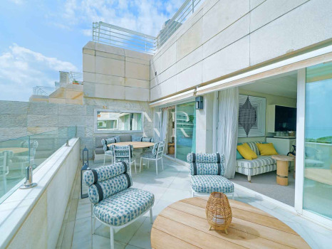 Penthouse au centre de Marbella en bord de mer à vendre