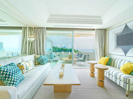 Penthouse au centre de Marbella en bord de mer à vendre