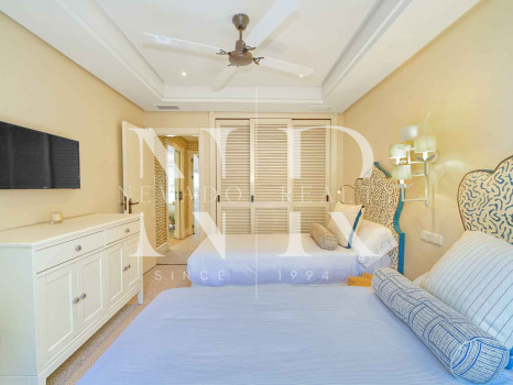 Ático en Marbella centro en primera linea de playa a la venta