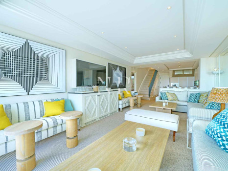 Penthouse au centre de Marbella en bord de mer à vendre