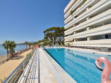 Penthouse au centre de Marbella en bord de mer à vendre