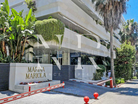 Ático en Marbella centro en primera linea de playa a la venta
