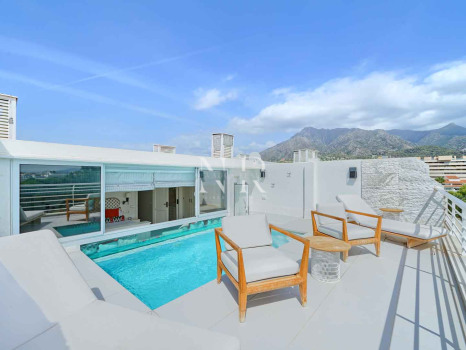 Penthouse au centre de Marbella en bord de mer à vendre