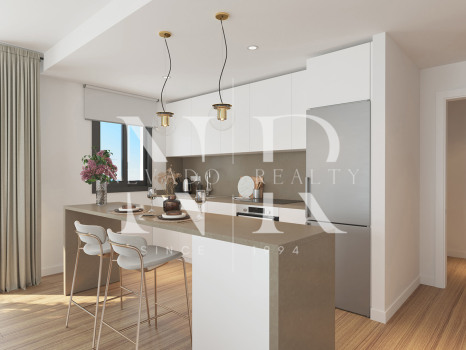 Ático en Estepona de nueva construcción con vistas panorámicas en venta