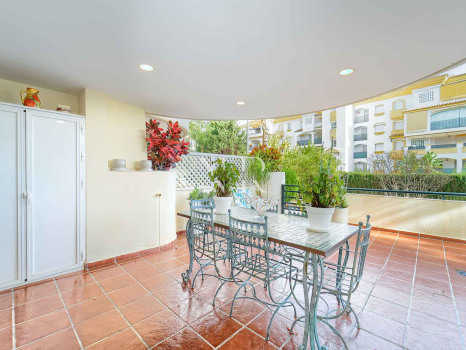 Apartamento en Marbella cerca del mar a la venta