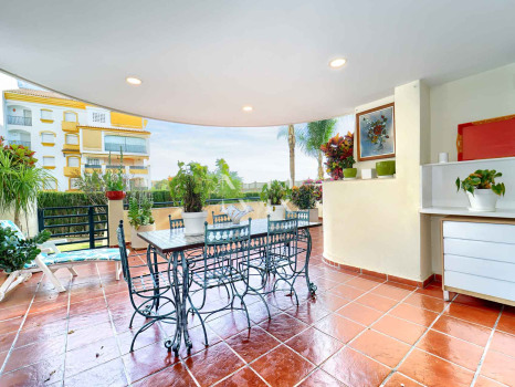 Apartamento en Marbella cerca del mar a la venta