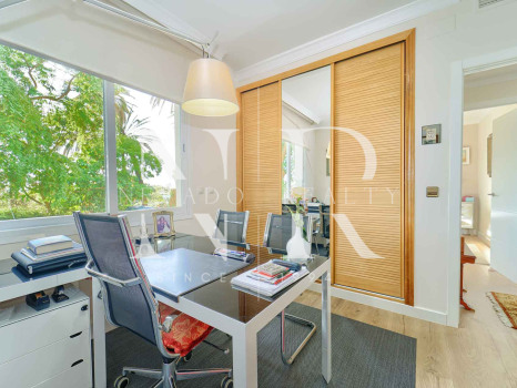 Apartamento en Marbella cerca del mar a la venta