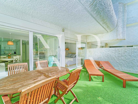 Apartamento en Urbanización Jardines del Mar reformado en venta