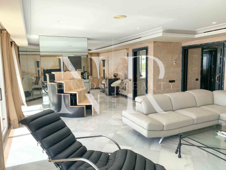 Apartamento con vistas frontales al mar en alquiler de larga temporada en Marbella