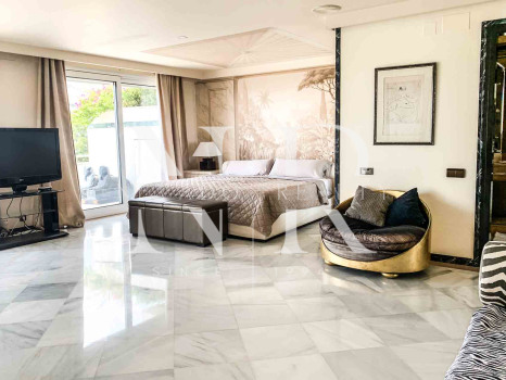 Apartamento con vistas frontales al mar en alquiler de larga temporada en Marbella