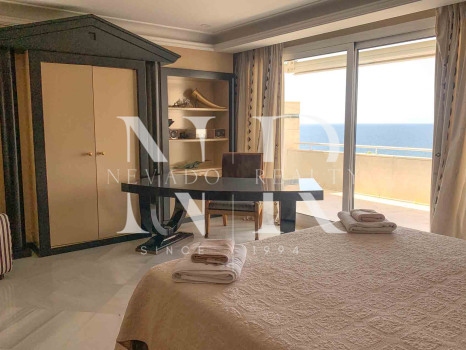 Apartamento con vistas frontales al mar en alquiler de larga temporada en Marbella