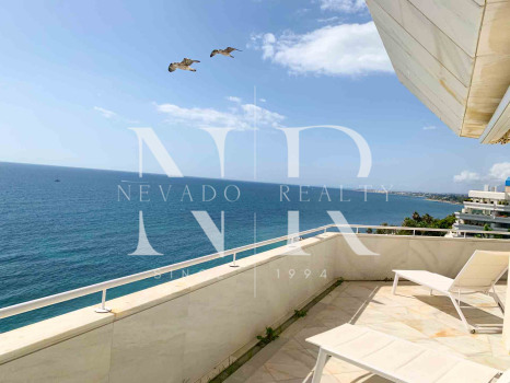 Apartamento con vistas frontales al mar en alquiler de larga temporada en Marbella