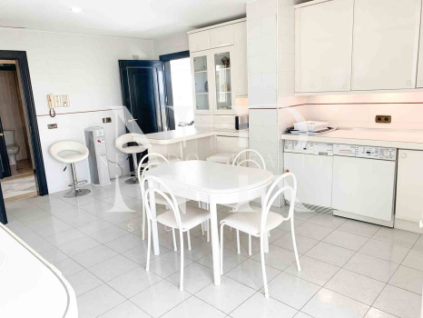 Apartamento con vistas frontales al mar en alquiler de larga temporada en Marbella