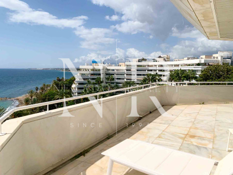 Apartamento con vistas frontales al mar en alquiler de larga temporada en Marbella