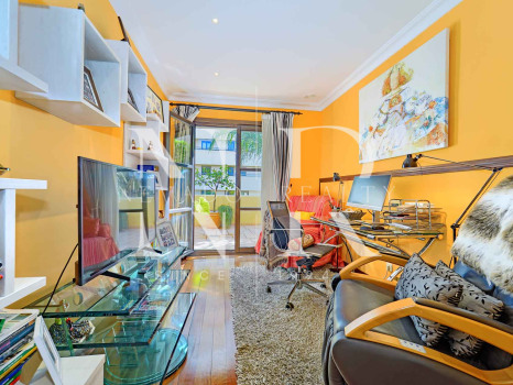 Penthouse dans l'immeuble Itxaso, Milla de Oro, près de la plage, à vendre