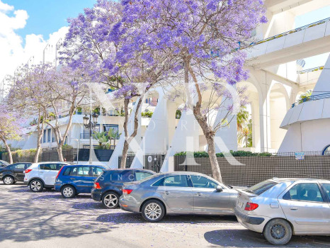 Ático en Urbanización Marbella House con vistas al mar en alquiler de corta temporada