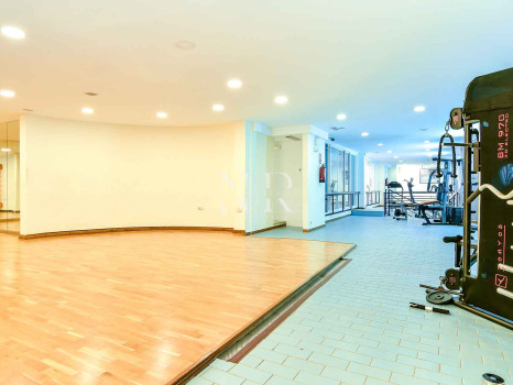 Penthouse dans l'urbanisation Marbella House avec vue sur la mer, en location courte durée