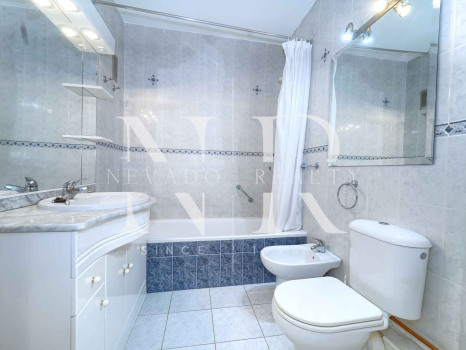 Apartment in the Palm Beach building, beachfront in Marbella centre, for sale