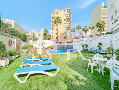 Apartment in the Palm Beach building, beachfront in Marbella centre, for sale