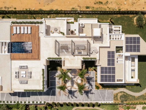 Villa with sea views in Marbella for sale