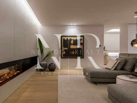 Villa with sea views in Marbella for sale 