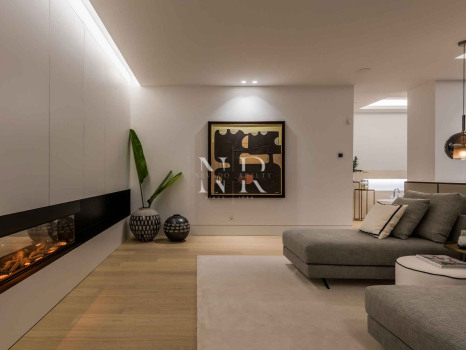 Villa with sea views in Marbella for sale