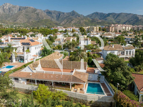 Villa en Huerta Belon, Marbella centro, en venta