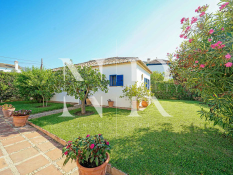 Villa en Huerta Belon, Marbella centro, en venta
