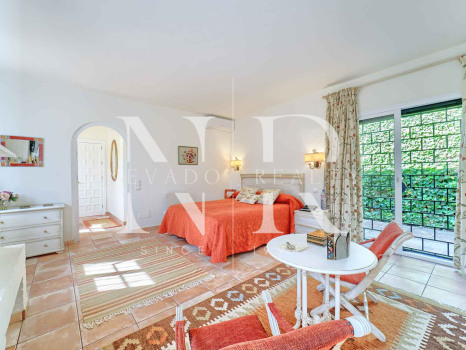 Villa en Huerta Belon, Marbella centro, en venta