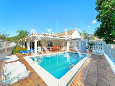 Villa en Huerta Belon, Marbella centro, en venta