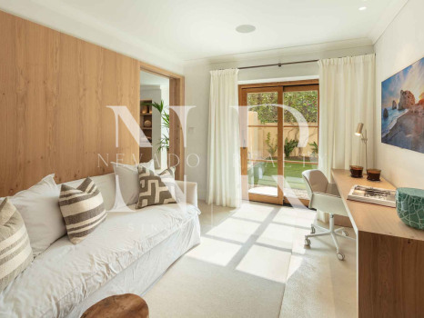 Villa next to the beach in urbanization Casablanca for sale