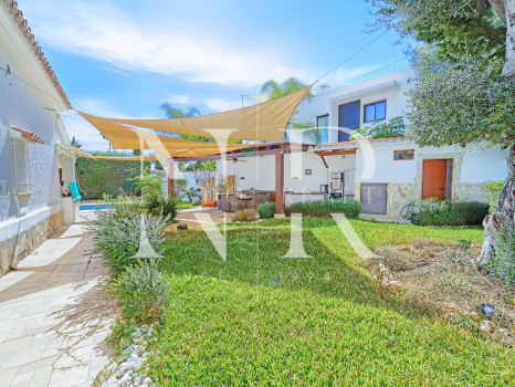 Villa on Marbella's Golden Mile for sale