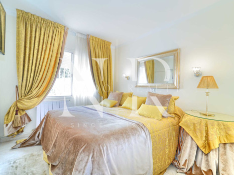 Villa on Marbella's Golden Mile for sale